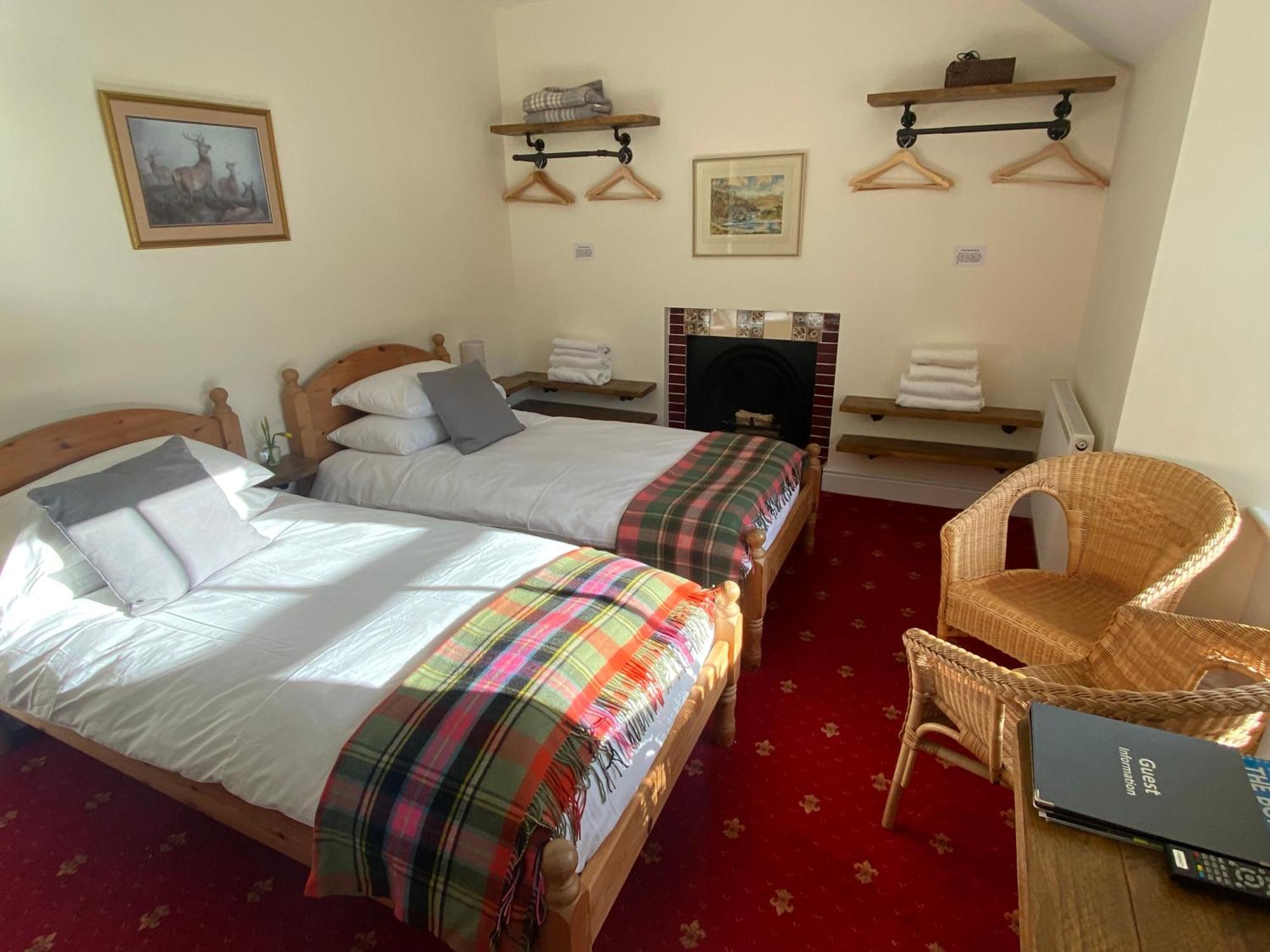 The Gordon Arms Restaurant With Rooms Yarrow Extérieur photo