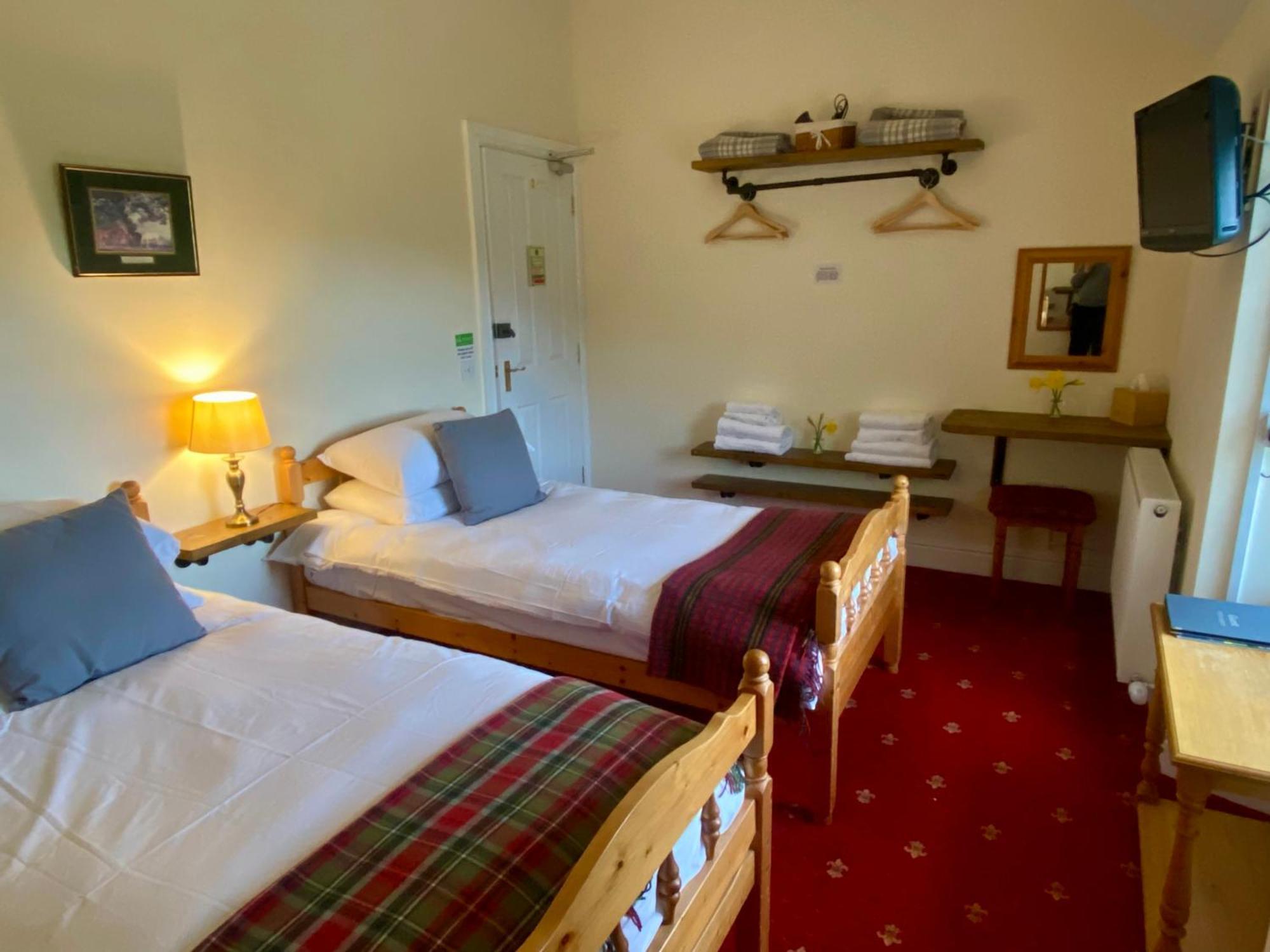 The Gordon Arms Restaurant With Rooms Yarrow Extérieur photo